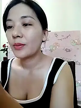 Lyrose 2k online show from July 2026 04:11:02 AM