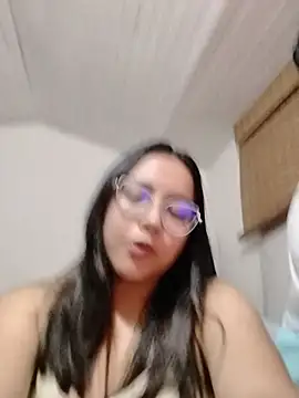 Snapshot of nanamisum chatting on July 2026 04:46:01 AM nanamisum online show from July 2026 04:46:01 AM