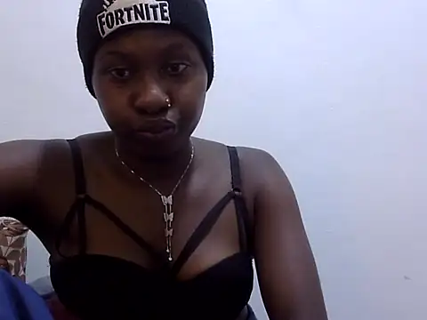 sexxy slutbooty online show from June 2026 02:17:02 PM
