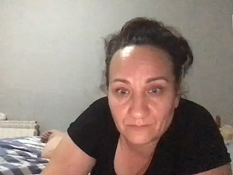 Snapshot of almarebelde chatting on June 2026 08:53:01 PM almarebelde online show from June 2026 08:53:01 PM