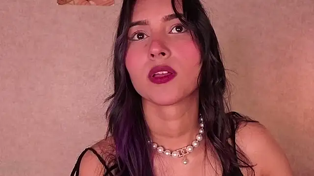lilly soff  online show from July 2026 04:52:02 AM