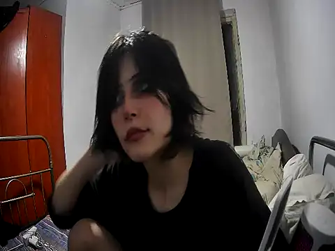 Snapshot of UwUwik chatting on July 2026 01:28:01 AM UwUwik online show from July 2026 01:28:01 AM