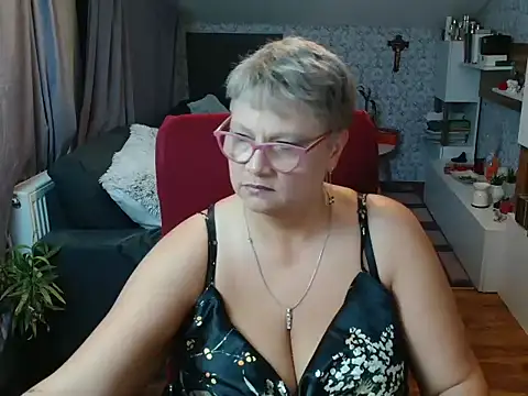 Snapshot of NewHellen4you chatting on July 2026 07:54:01 PM NewHellen4you online show from July 2026 07:54:01 PM