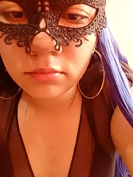 cremmluna online show from July 2026 06:11:01 PM