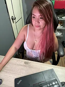 chloe wonderlust online show from July 2026 01:06:02 PM