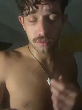 Snapshot of Mannythedude chatting on July 2026 08:33:01 AM Mannythedude online show from July 2026 08:33:01 AM