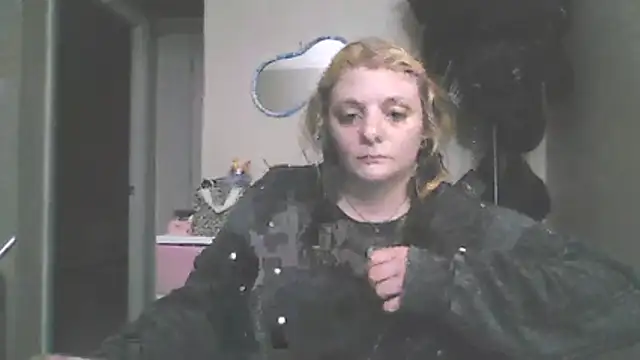 liltrinketgirl online show from July 2026 08:31:02 AM