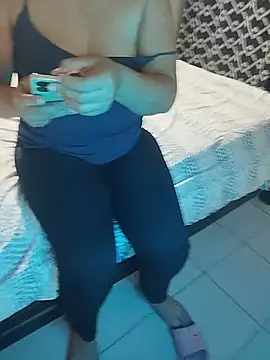 Angelitta1994 online show from August 2026 12:41:02 AM
