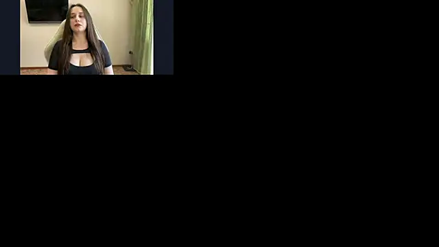 Snapshot of PollyBans chatting on July 2026 10:22:02 AM PollyBans online show from July 2026 10:22:02 AM