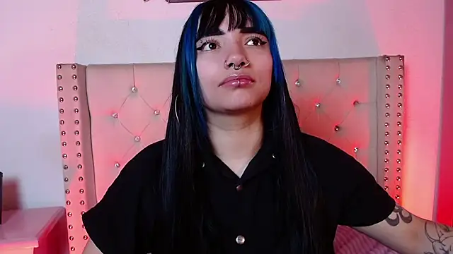 Victoria Goddes online show from July 2026 12:33:01 PM