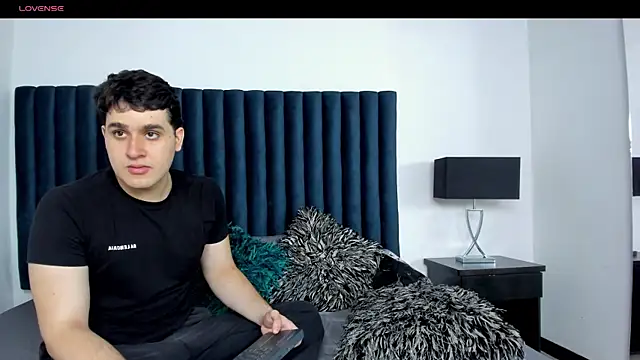 Sam Roos online show from July 2026 08:46:02 PM