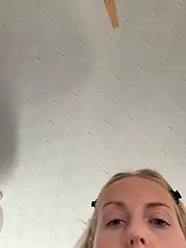 SexySophiex online show from July 2026 06:25:02 PM