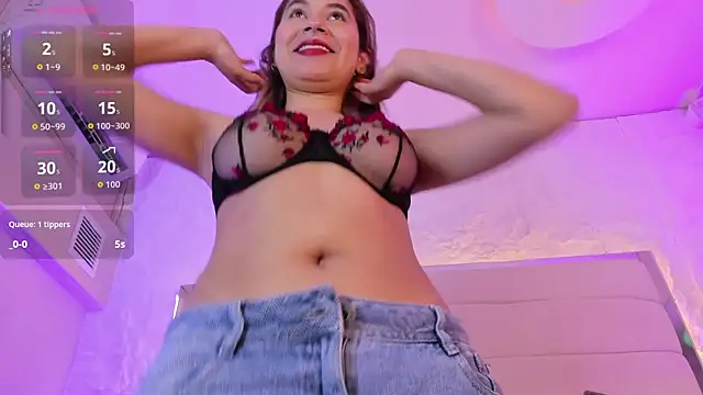 Alessia Blazee30 online show from July 2026 11:11:02 AM