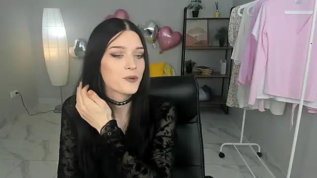 Emily  Wood online show from July 2026 09:38:02 AM