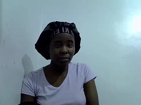 Snapshot of sweetSheila3517 chatting on July 2026 01:01:02 PM sweetSheila3517 online show from July 2026 01:01:02 PM