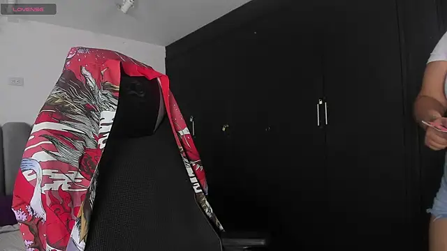DarkReed  online show from July 2026 01:48:02 PM