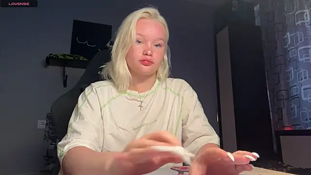 Snapshot of JoleneDorow chatting on July 2026 01:56:02 AM JoleneDorow online show from July 2026 01:56:02 AM