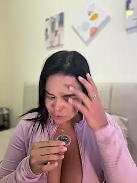 AliceStarshine online show from January 2026 05:23:02 AM