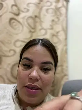 AliceStarshine online show from March 2025 02:40:02 AM