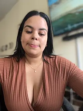 AliceStarshine online show from November 2025 02:54:02 PM