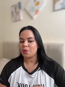 AliceStarshine online show from February 2026 05:23:02 PM