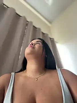 AliceStarshine online show from January 2026 05:17:01 PM