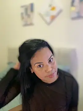 AliceStarshine online show from November 2025 11:37:01 PM