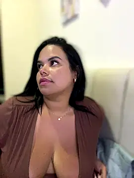 AliceStarshine online show from November 2025 06:17:01 AM