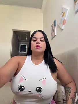 AliceStarshine online show from April 2026 07:17:02 PM