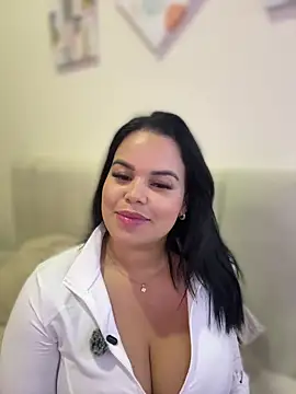 AliceStarshine online show from February 2026 03:18:02 AM