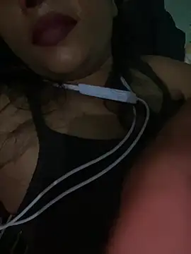 Miss-puhu online show from July 2026 05:02:02 PM