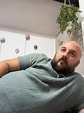 Snapshot of Eros1986_ chatting on July 2026 08:35:02 PM Eros1986 online show from July 2026 08:35:02 PM