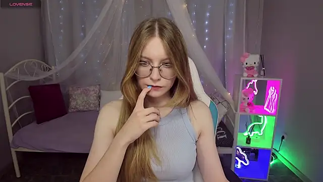 MaryVance online show from July 2026 09:05:01 AM