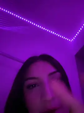 lollybabyy online show from July 2026 10:43:01 AM