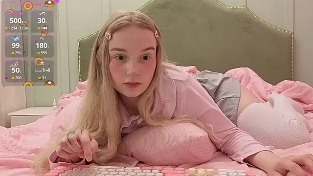 Snapshot of -mimimia- chatting on July 2026 02:54:01 PM -mimimia- online show from July 2026 02:54:01 PM