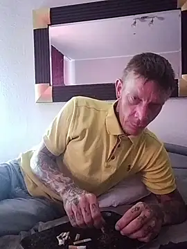 mr candy1986 online show from July 2026 07:53:01 AM