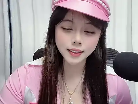 Xiaoxue689 online show from July 2026 06:47:02 AM