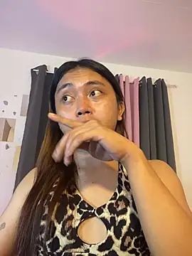 urslutgian online show from July 2026 06:53:02 AM