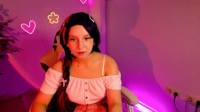 Snapshot of NellyDrew chatting on July 2026 03:28:01 AM NellyDrew online show from July 2026 03:28:01 AM