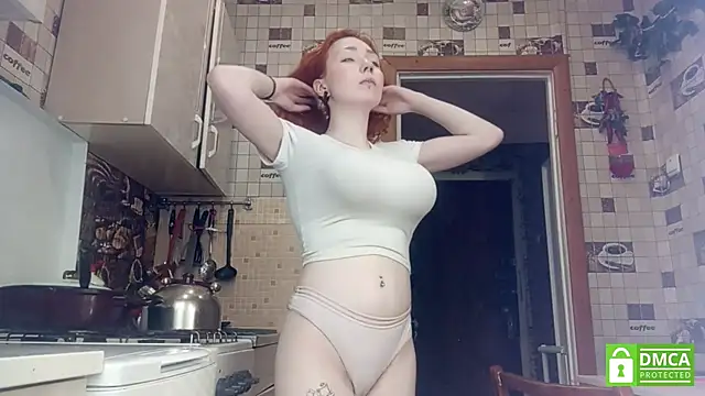 LadyPozzuoli online show from July 2026 02:28:01 PM