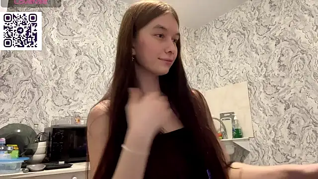 Snapshot of Hina_Desire chatting on July 2026 07:47:02 PM Hina Desire online show from July 2026 07:47:02 PM