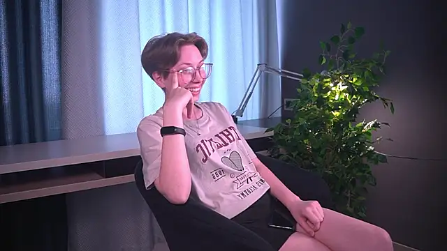 JulietaSthole online show from July 2026 08:40:02 AM