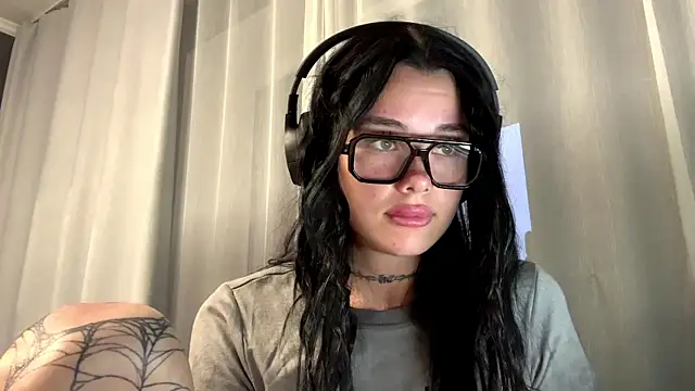 Snapshot of Astrid_XxX chatting on July 2026 07:06:02 PM Astrid XxX online show from July 2026 07:06:02 PM