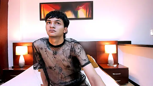 mik3 russe online show from July 2026 01:23:01 PM