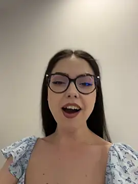 KaylaLewyss online show from July 2026 07:28:02 PM