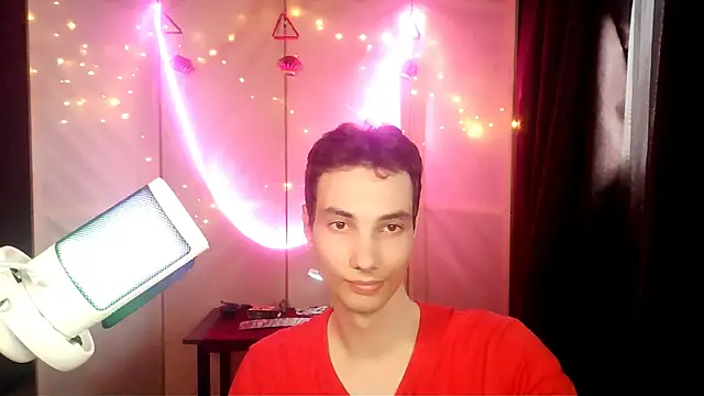 Snapshot of Merlin__Good chatting on July 2026 03:37:02 PM Merlin Good online show from July 2026 03:37:02 PM