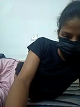 Snapshot of Lovely-Gupta chatting on July 2026 04:58:01 PM Lovely-Gupta online show from July 2026 04:58:01 PM