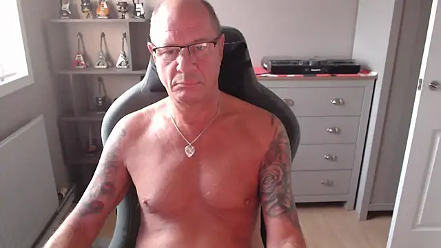 Snapshot of kellysomerset chatting on July 2026 04:52:02 AM kellysomerset online show from July 2026 04:52:02 AM