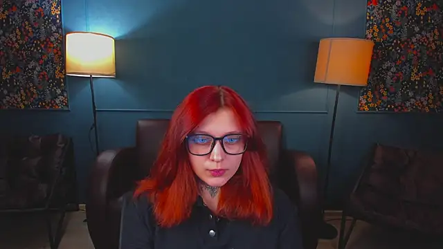 SarahDeen1 online show from July 2026 01:54:01 PM