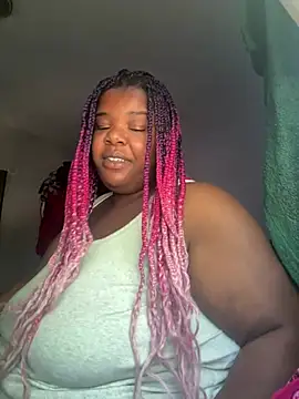 Snapshot of QueenTease420 chatting on July 2026 12:39:01 PM QueenTease420 online show from July 2026 12:39:01 PM